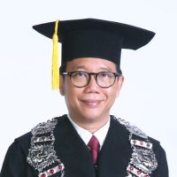 Prof Dr Semiarto Aji Purwanto (Small)